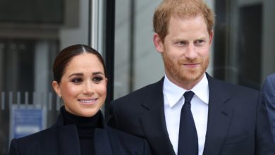 Photo of Prince Harry, Meghan Markle Remain at Legendary Carlyle Hotel in New York