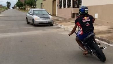 Photo of Video: The boy was showing stunts while waving the bike, seeing something like this happened the very next moment, you will also say – Heropanti is gone