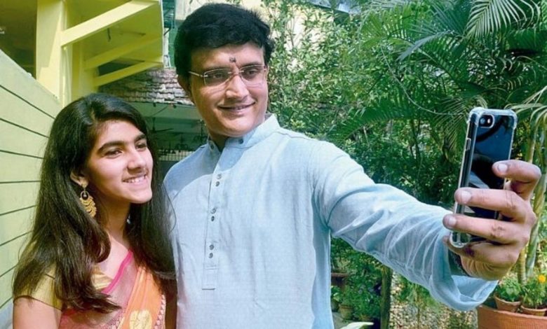 After Sourav Ganguly, now his daughter Sana is in the grip of Corona, two more family members were found infected