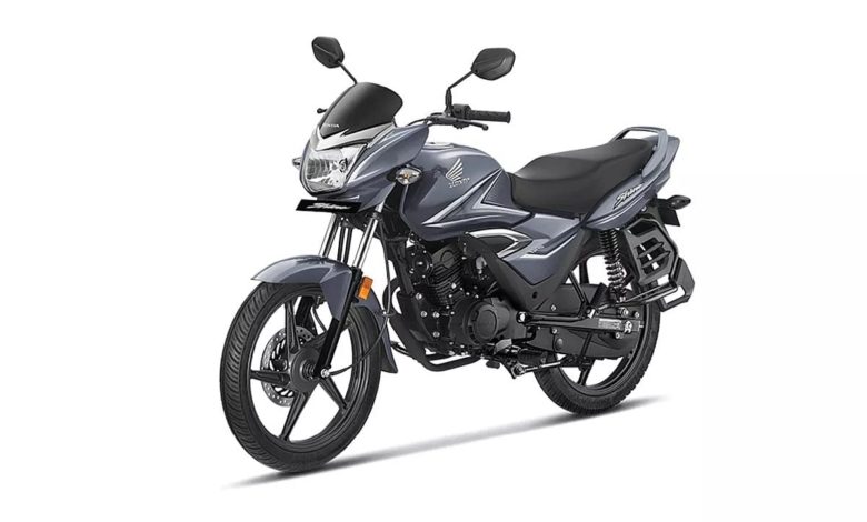 Honda Shine is a popular motorcycle in India and has now set a record of 10 million customers.  This bike gives a very strong competition in the 125 cc segment.  This motorcycle was launched in India in the year 2006.