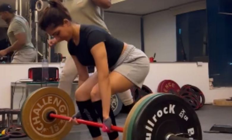 Samantha Weight Lifting: By lifting 80 kg, Samantha set a new record for herself, did you see this video?