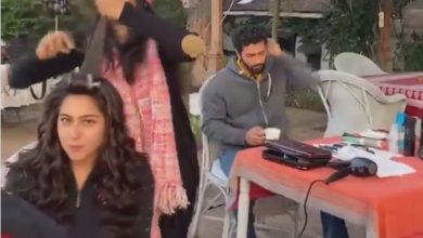 Photo of Video: Sara Ali Khan pulled her leg, Vicky Kaushal commented