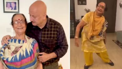 Photo of Anupam Kher’s mother Dulari dances on the song Srivalli, watching the video you will also say – So cute!