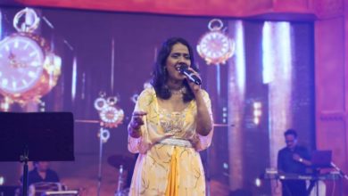 Photo of Hunar Haat: Bollywood’s famous singer Mahalakshmi Iyer made a splash with her singing in the ‘Hunar Haat’ program.