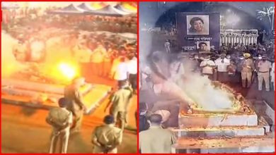 Photo of Lata Mangeshkar Funeral Pics: Lata Mangeshkar… Emotional pictures of last farewell, people gathered on the road and big personalities of the country gathered in Shivaji Park
