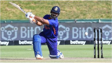 Photo of Rishabh Pant, IND VS WI: Rishabh Pant hit a half-century in the third ODI, cursing himself and returned to the pavilion!