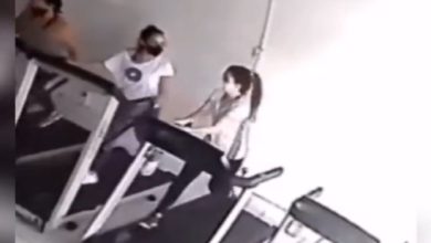 Photo of The girl was busy talking while walking on the treadmill, then this accident happened, watch the video