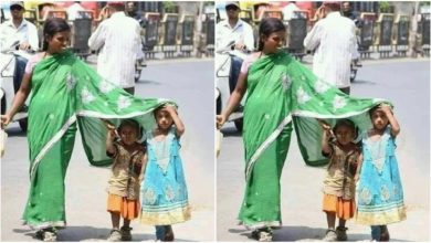 Photo of IAS officer shared an adorable picture related to mother, people said – ‘There is really no one in this world more than him’