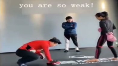 Photo of Trainer made a joke, then got such a strong kick that he could not get up, watch the video