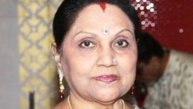 Photo of Passes Away: Veteran lyricist Maya Govind dies of heart attack, wave of mourning in Bollywood