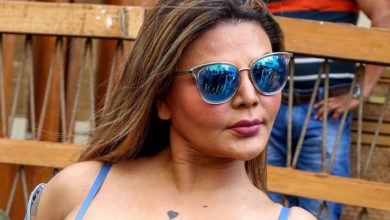 Photo of Rakhi Sawant Video: Rakhi Sawant wept bitterly after social media account was hacked, police reached Thane with boyfriend to complain