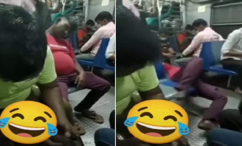 Funny Video: The person suddenly fell from the seat while sleeping in the  train, people were laughing while watching the video | India Rag