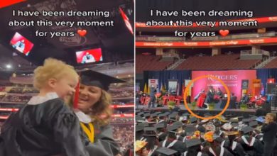 Photo of Viral Video: When a woman reached the stage with her child in her arms to receive a degree, people welcomed with applause