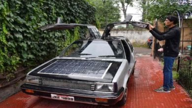 Photo of Kashmiri teacher turned old car into a solar car, people were stunned to see the pictures and the specialty
