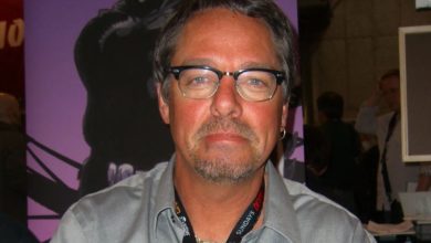 Photo of Tim Sale Passes Away: Batman’s comic book artist Tim Sale passed away, was hospitalized for several days due to serious illness