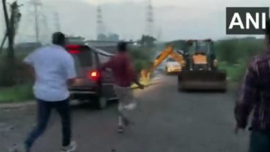 Photo of Viral Video: Crime Branch team caught the infamous miscreants in a unique way, watching the video people said – ‘Here too bulldozer’