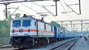Photo of Oh wow!  Indian Railways started this special service for passengers, tickets can be made immediately by paying by card in the moving train