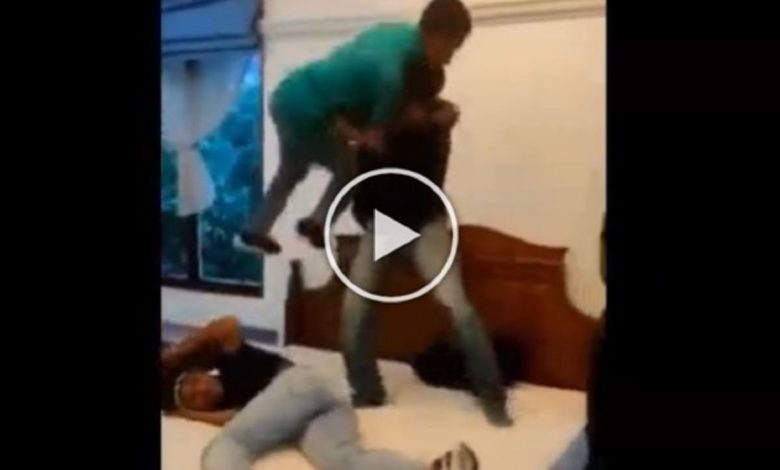 This is the condition of the debt-ridden Sri Lanka!  Protesters wrestled in WWE style on PM's bed, people were stunned to see the video