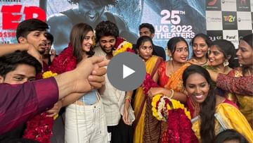 Photo of Fans became uncontrollable on seeing Vijay Deverakonda, Ananya Pandey was ignored, watch video