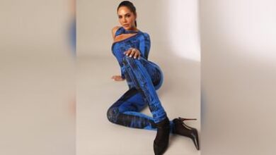 Photo of Esha Gupta shared photos in bodycon dress, fans were stunned to see the style