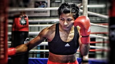 Tokyo Olympics bronze medalist Lovlina Boregohan prevailed over former World Championship silver medalist Sweety Bura.  In the National Games, both the stars were face to face in the women's 75 kg title match.