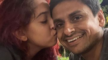 Photo of Nupur Shikhar wore a ring to Ira while sitting on her knees, shared a romantic photo