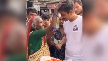 Photo of The boy helped the old lady who picked up the garbage, the video touched the hearts of the people