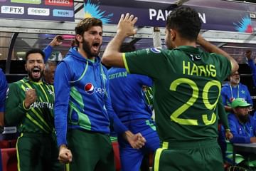 Film stars jumped with joy as soon as PAK went to the World Cup final, know who said what