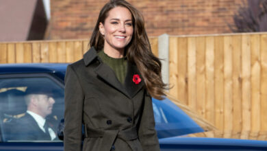 Photo of Kate Middleton Masters Tonal Dressing in Autumnal Olive Inexperienced