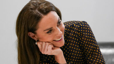 Photo of Kate Middleton Wears Polka Dot Costume & Camel Coat When Supporting Ukraine