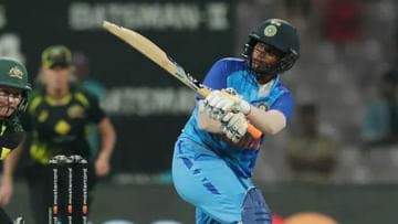 Innings of 16 balls, heavy on Australia, Indian batsman hit fours