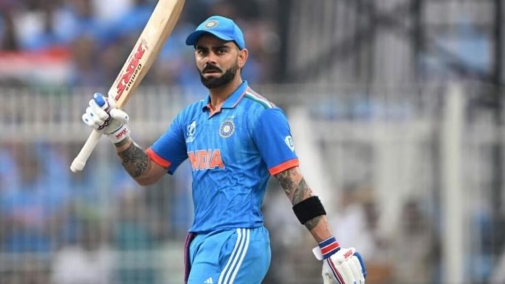 KL Rahul Auction: Virat Kohli's 40 Lakh Jersey & 28 Lakh Gloves Leave Rohit and Dhoni Behind