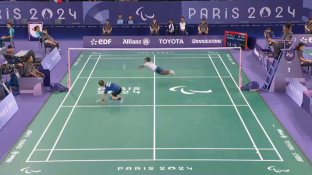 Video: Badminton Superman Shocks with Incredible Shot at Paralympics