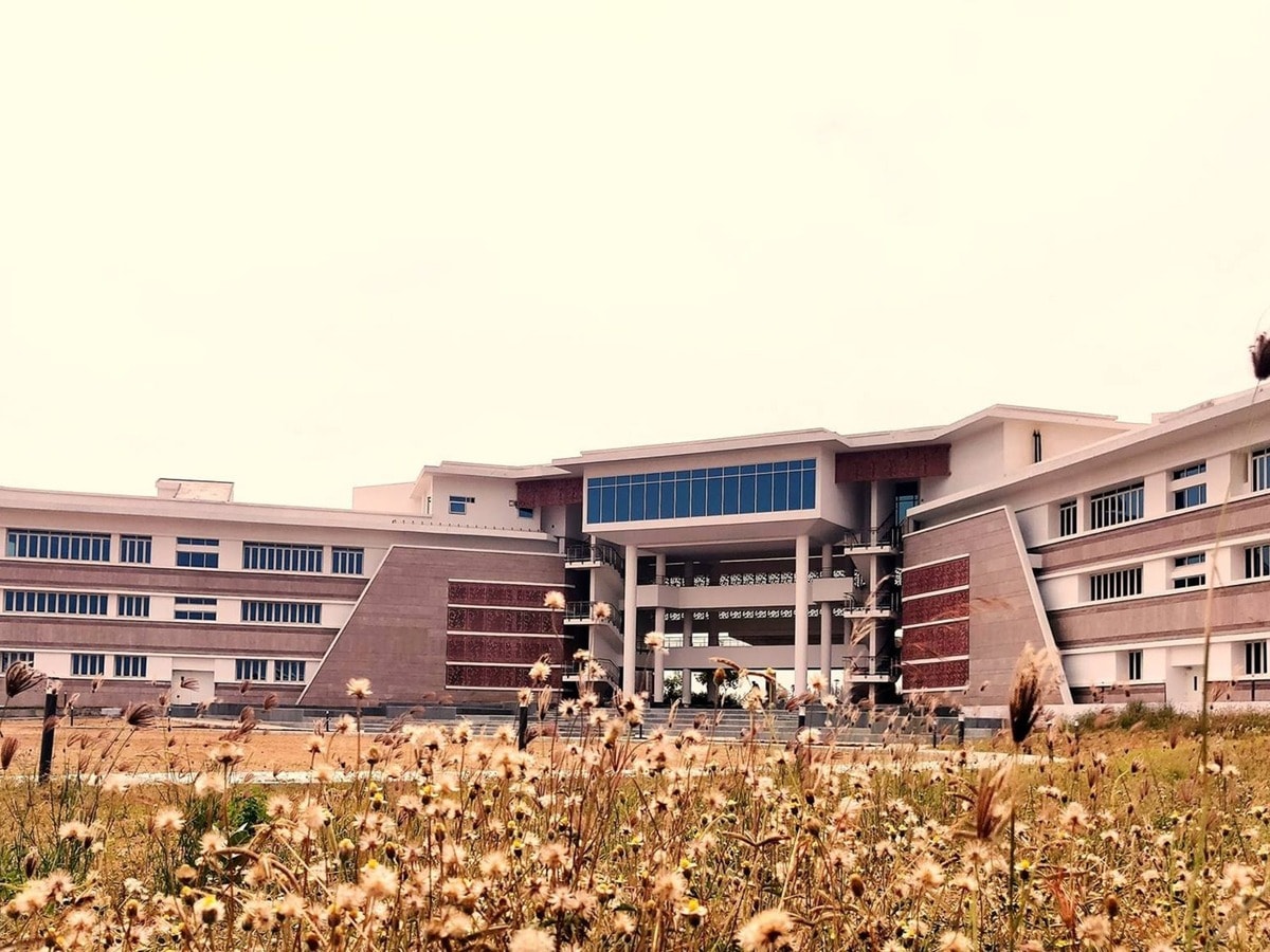 IIM Brand at Risk? 59 of 384 Students Unplaced, Sparking Controversy